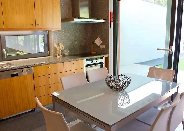 Design House Aroeira Golf Charneca (Setubal)